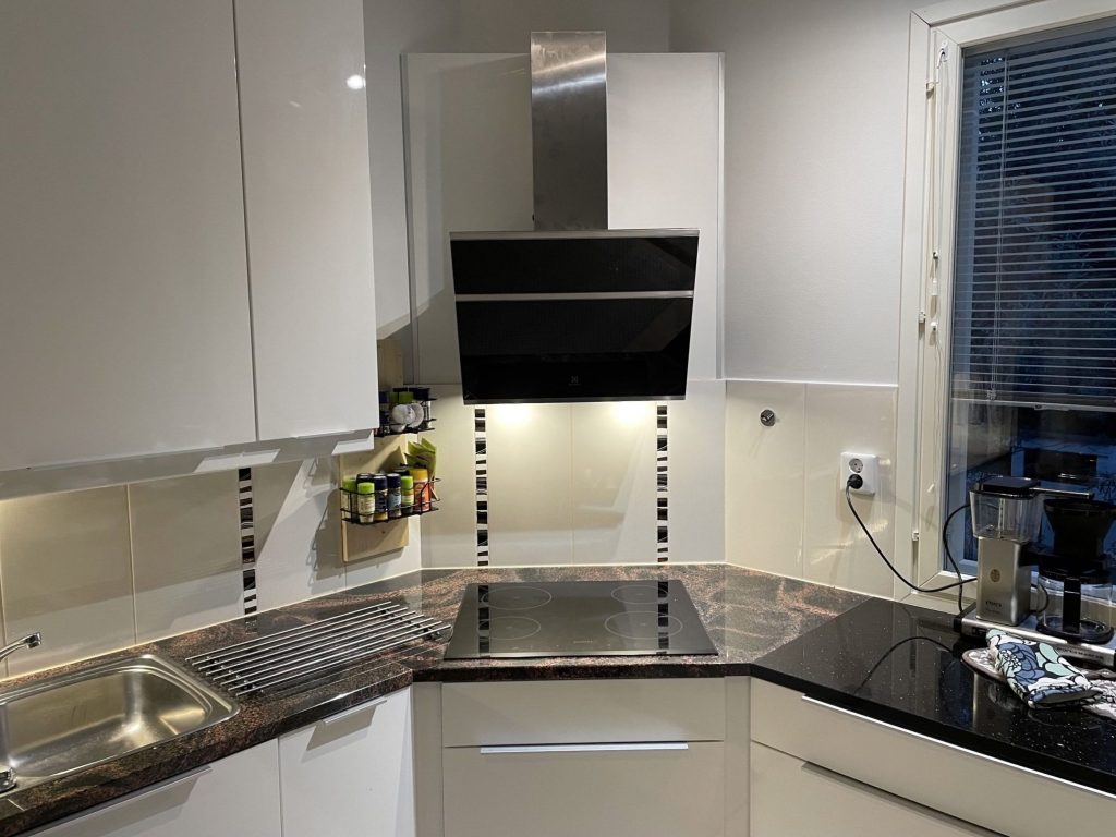 Uusi keittiö kodin pienet remontit uusimaa